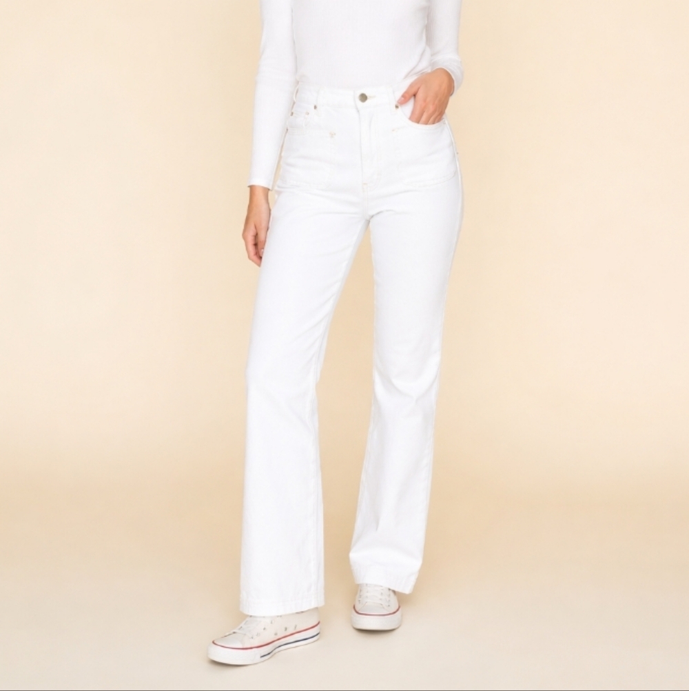 XiRENA Gloria White Front Pocket Flared Leg Jeans Size 29